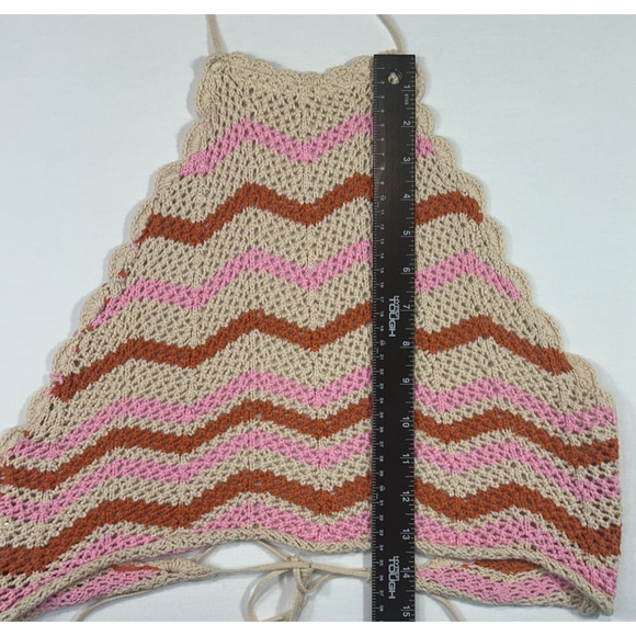 Honey Punch Crochet Halter Top SZ M Multicolor Zigzag Festival Boho Knit Top - Picture 3 of 6